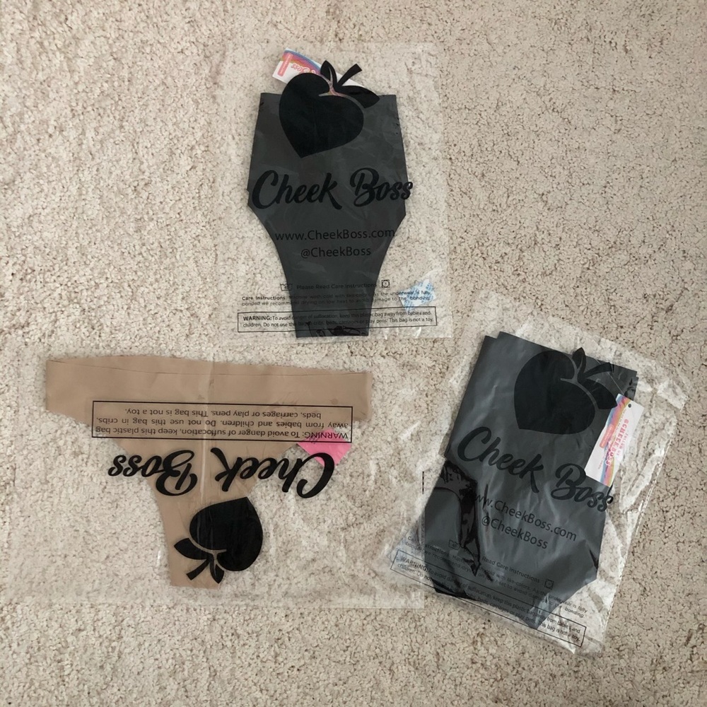 NEW Cheek Boss No Show Undies Bundle Size XS
